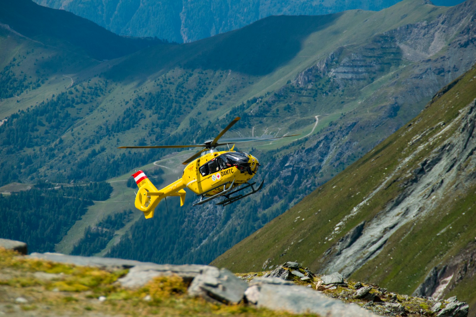 Learning to Signal for Rescue – A Skill That Could Save Your Life