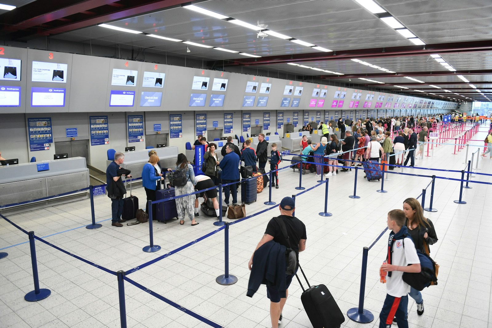 Why I Always Arrive Early at the Airport (And Never Regret It)