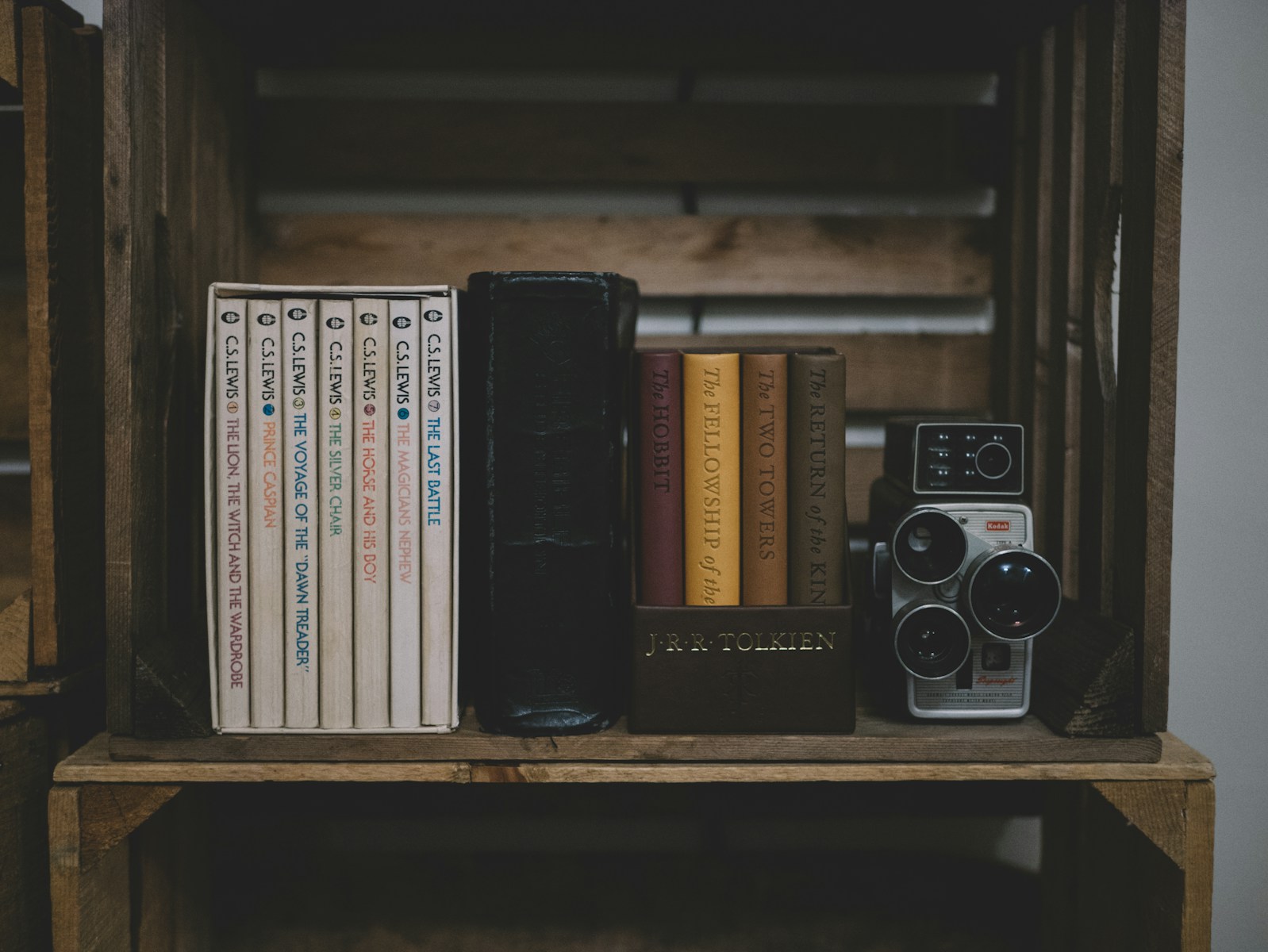 How to Make Custom Bookshelves from Wooden Crates